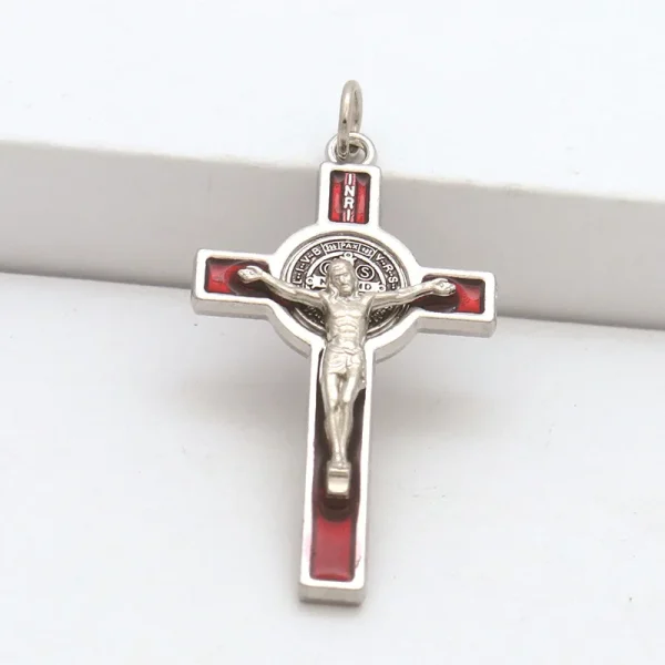Religious Jesus Cross Metal Pendant Jewelry Christian Catholic Jesus Cross Necklace Jewelry Wholesale