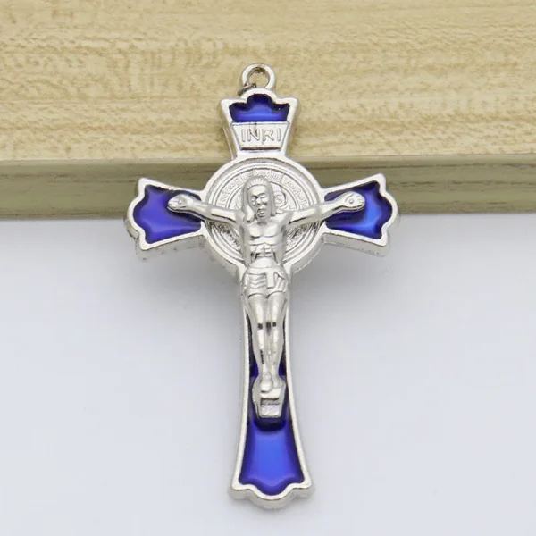 Mecrt Catholic Crucifix Beauty Necklace Keychain Pendant Fashionable Alloy Cross Shell Unisex Source Clothing Pendants C