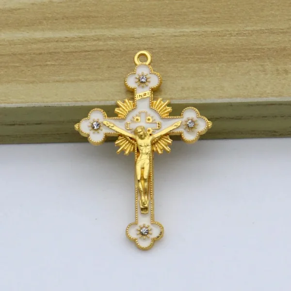 Metal Cross Crucifixes Christ Jesus Religious Catholic Cross Gift 5.5*3.5cm Multiple Colors Jewelry Pendants Wholesale