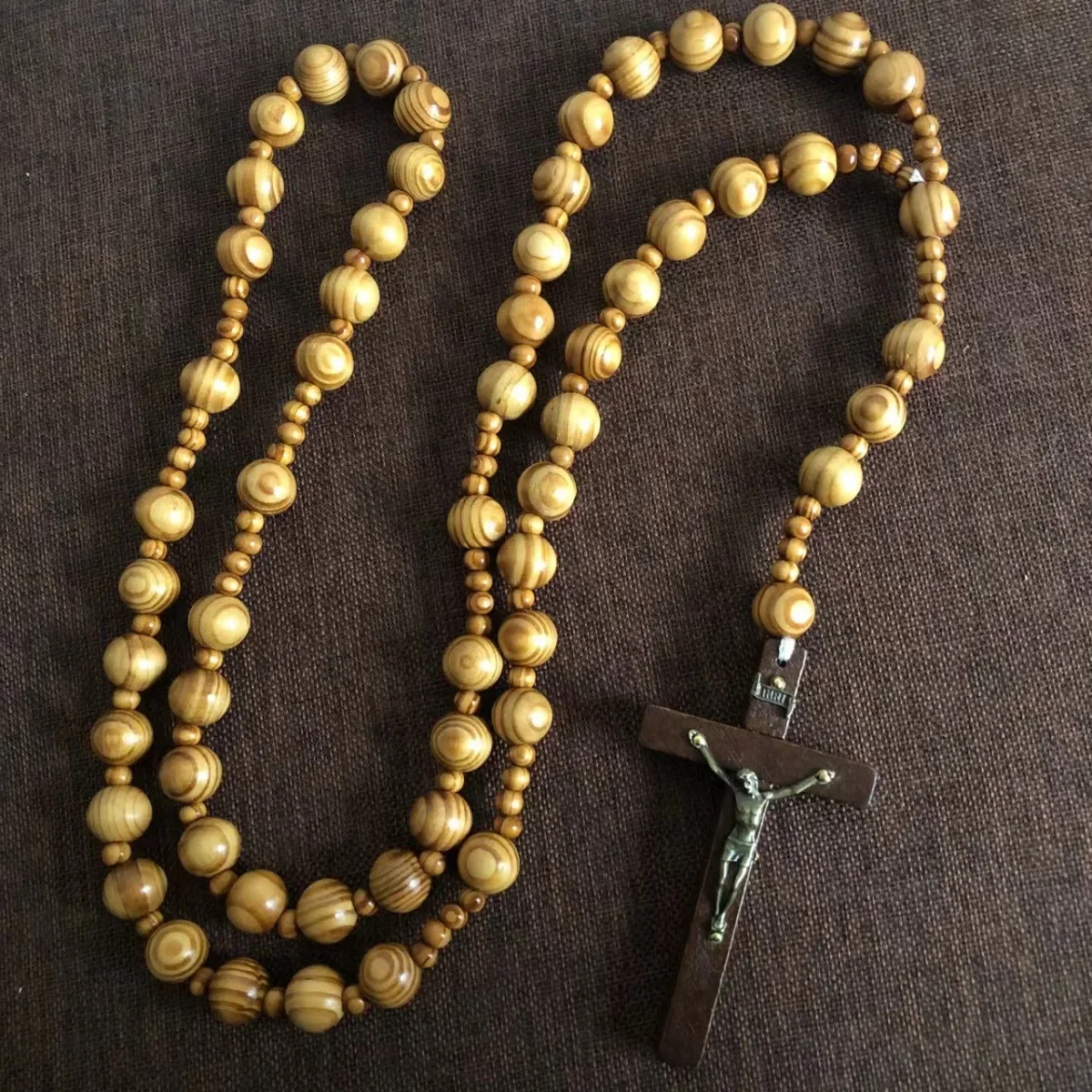 Wood Beads Decoration Hanging Wall Rosary Beads Over-sized Cross Church Wooden Beads Rosary Necklace Wall Rosary - Image 3