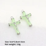 Catholic Jesus Cross Metal Crafts Crucifix Pendant Accessories Small Cylindrical Shape Luminous Green Luminous White Fluorescent - Image 3