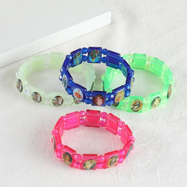 Hot Selling Catholic Cross Luminous Saint Image Religious Bracelet Resin Elastic Beaded Personalized Bracelet
