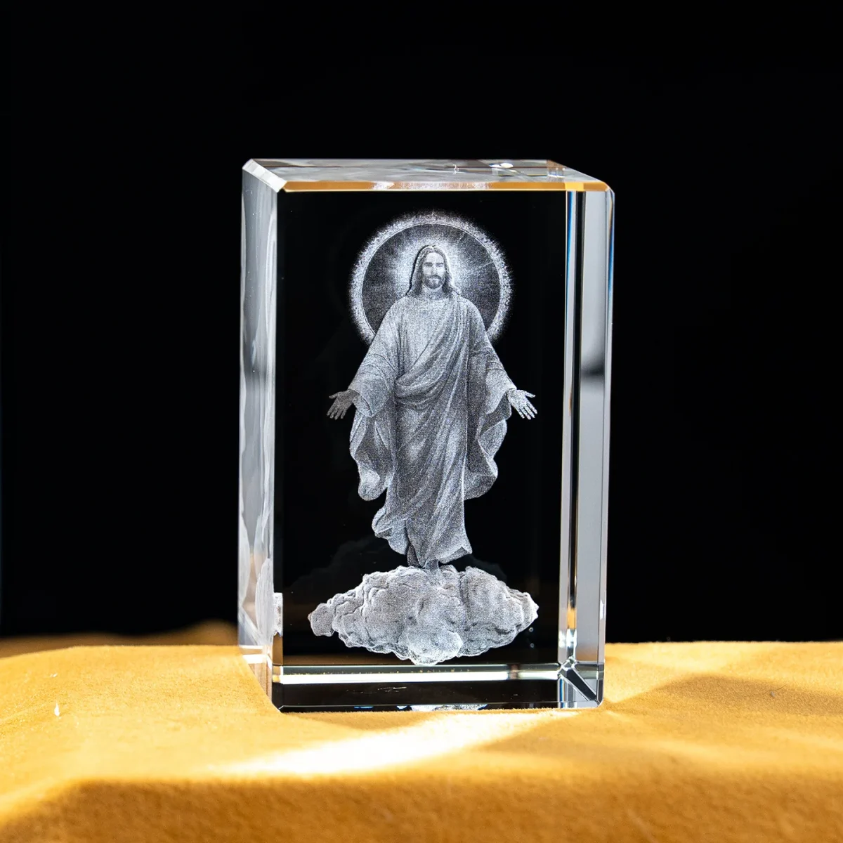 Catholic theme Jesus religious figure high transparent K9 crystal engraved cube ornament creative gift - Image 2