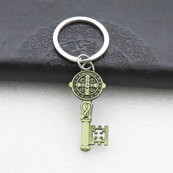 Alloy metal jewelry accessories, enamel couple two-piece set, creative keychain jewelry accessories, necklace pendant.
