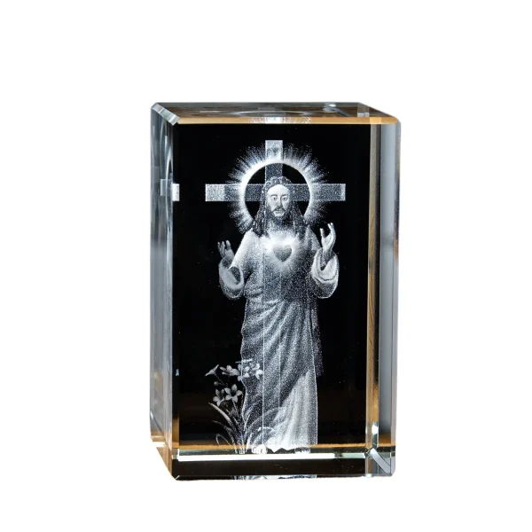 Catholic theme Jesus religious figure high transparent K9 crystal engraved cube ornament creative gift