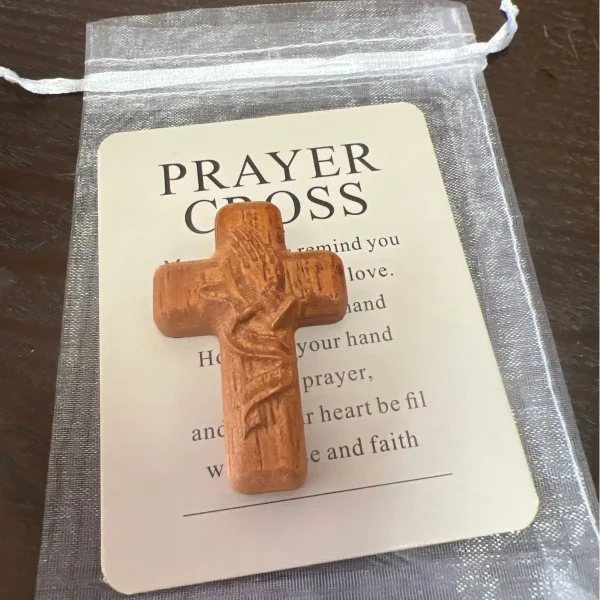 Wholesale Wooden Prayer Cross Keychain Handmade Wood Bag Prayer Gift Pocket Cross