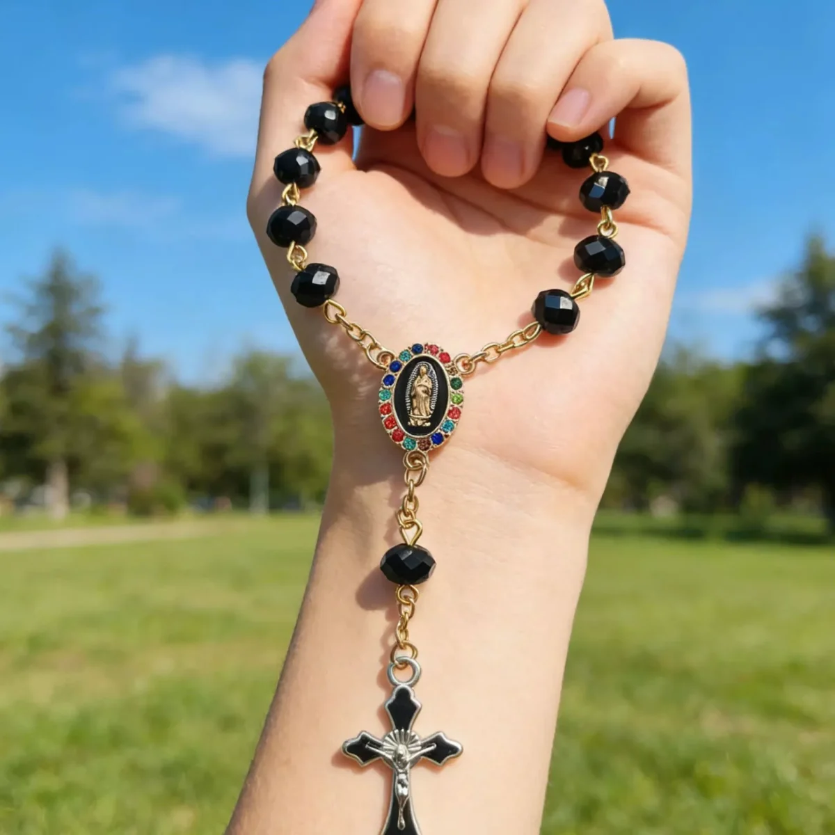 Wholesale Catholic rosary bracelet ornaments made of glass and crystal, pendants and gifts themed on the Virgin Mary Jesus cross - Image 3