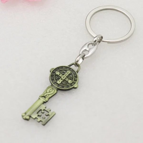 Alloy metal jewelry accessories, enamel couple two-piece set, creative keychain jewelry accessories, necklace pendant.