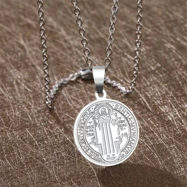 Fashion Exorcism Pendant Jewelry Stainless Steel Saint Benedict Medal Pendant With Chain Necklace