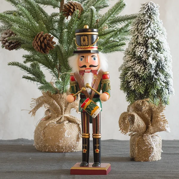 Wholesale 30cm Wood Nutcracker Soldier Figurine Vintage Christmas Home Decoration Handmade Painted