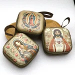Wholesale Knitted Creative Pendant Coin Storage Pouch Party Gift Square Cartoon Backpack Charm - Image 4
