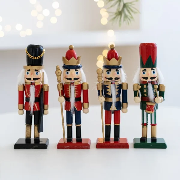 Wholesale 16cm Wooden Nutcracker King Soldier Figurine Desktop Christmas Decoration Holiday Gift