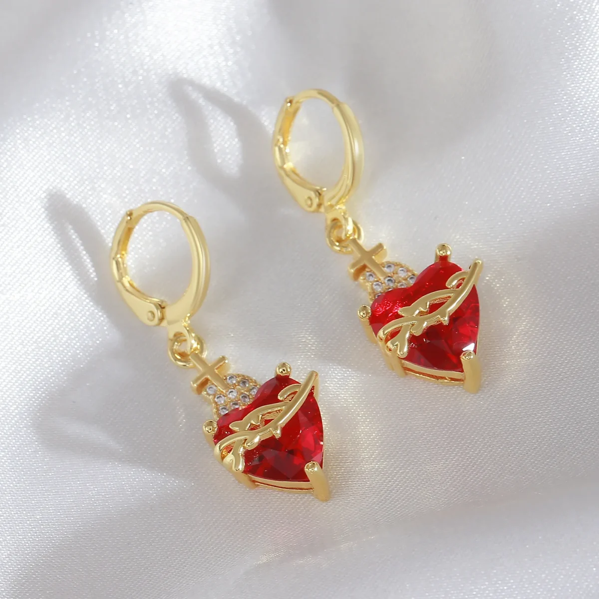 Wholesale Vintage Red Heart Zircon Pendant Earrings Gothic Cross Flame Thorn Copper Plated Zinc Alloy Jewelry - Image 2