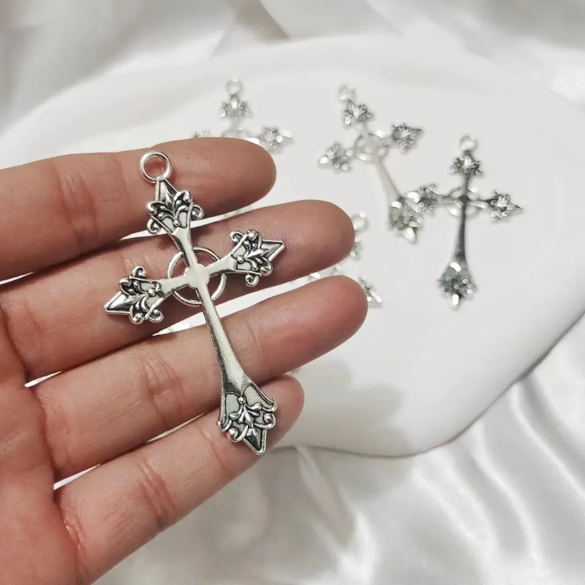 Wholesale Punk Vintage Cross Zinc Alloy Pendant Earring DIY Jewelry Accessories - Image 3