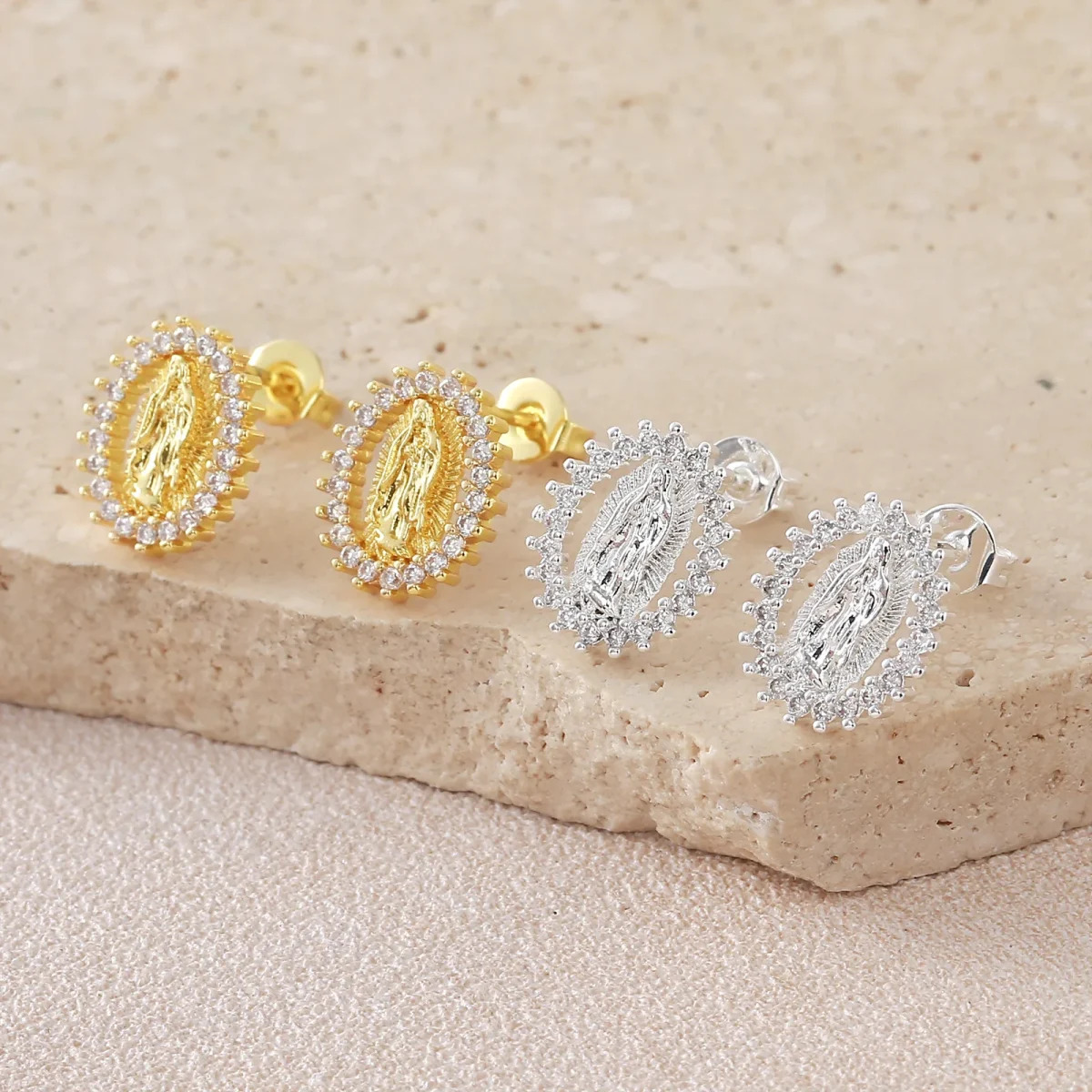 Wholesale Copper Gold Plated Oval Character Avatar Zircon Stud Earrings Retro Geometric Jewelry - Image 2