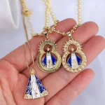 Wholesale 18K Gold Plated Zinc Alloy Rhinestone Crown Pendant Necklace Religious Pearl Jewelry Christmas Gift - Image 2