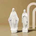 Mecrt Mexico Home Decoration of the Statue of the Virgin Mary Figures Porch Decoration Church Resin Crafts