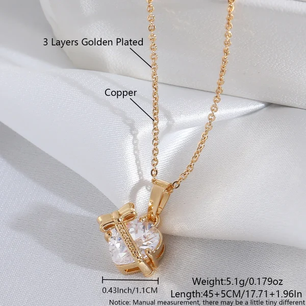 Wholesale Zinc Alloy Rhinestone Love Heart Pendant Necklace Gold Plated Fashion Jewelry