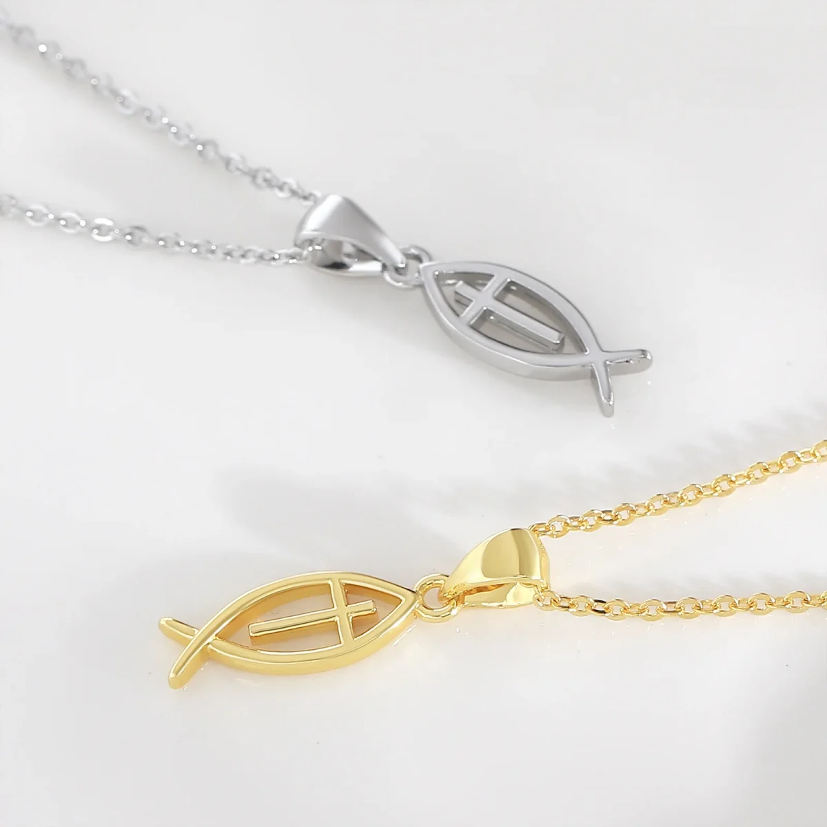 Wholesale Zinc Alloy Gold Plated Fish Pendant Necklace DIY Jewelry Accessories Unisex - Image 3
