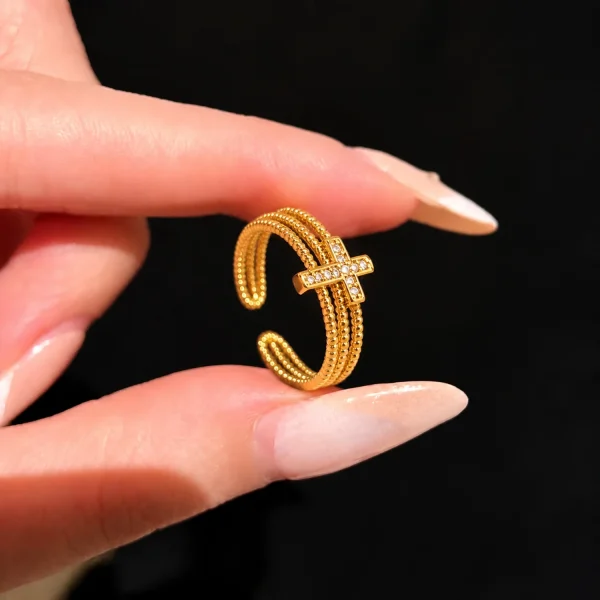 Wholesale Zinc Alloy Rhinestone Cross Open Ring Geometric High End Adjustable Finger Ring Fashion Jewelry Women Unisex