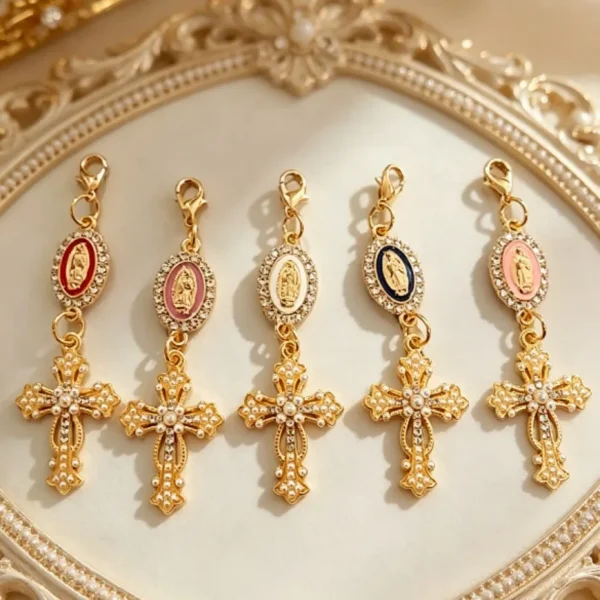 Wholesale Zinc Alloy Rhinestone Cross Keychain Charm Keyring Accessories Durable