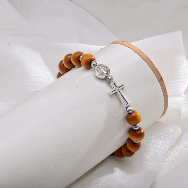 Wholesale Wooden Round Cross Elastic Bracelet Catholic Religious Beaded Charm Bracelet Unisex Jewelry Accessories