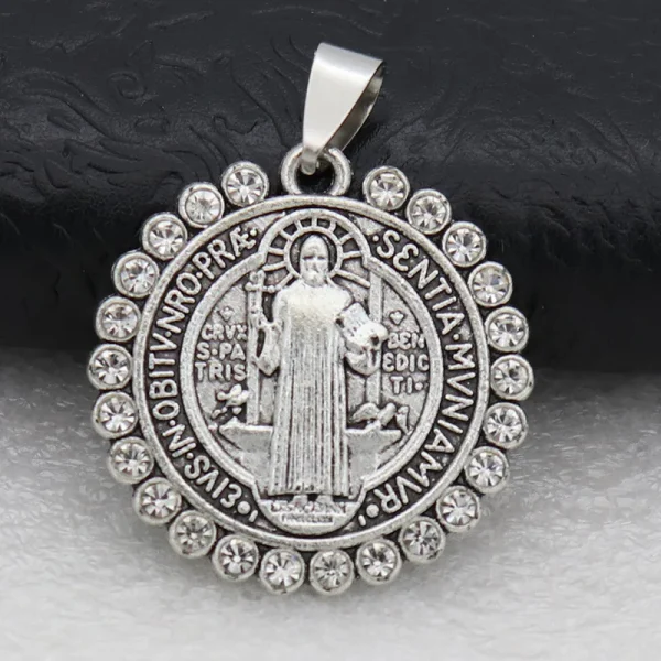 Catholic Saint Benedict Pendant Vintage Diamond-encrusted Metal Exorcism Fashion Jewelry Accessories Wholesale