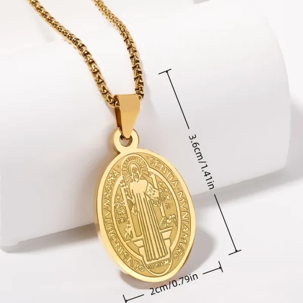 Wholesale Titanium Steel Catholic Oval Portrait Pendant Necklace Vintage Engraved Clavicle Chain Unisex DIY Jewelry Acce
