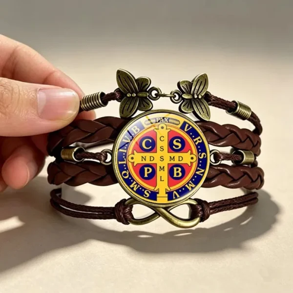 Wholesale St Benedict Medal Leather Wrap Bracelet Vintage Punk Multi Layer Braided Cord Jewelry Men Women