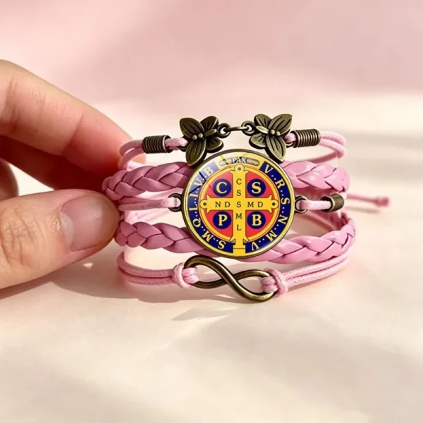 Wholesale St Benedict Medal Leather Wrap Bracelet Vintage Punk Multi Layer Braided Cord Jewelry Men Women