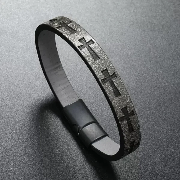 Wholesale Vintage Cross Pattern Braided Leather Bracelet Men Magnetic Clasp Multi Layer Wristband Fashion Jewelry