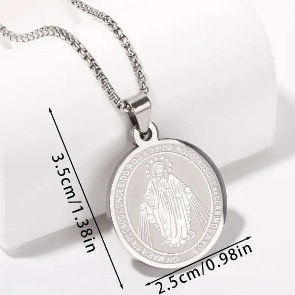Wholesale Titanium Steel Catholic Oval Portrait Pendant Necklace Vintage Engraved Clavicle Chain Unisex DIY Jewelry Acce