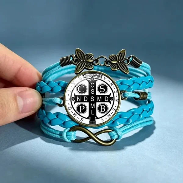 Wholesale St Benedict Medal Leather Wrap Bracelet Vintage Punk Multi Layer Braided Cord Jewelry Men Women