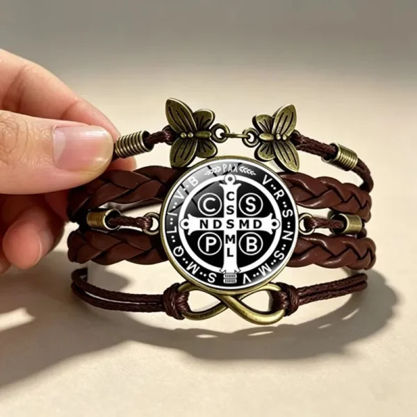 Wholesale St Benedict Medal Leather Wrap Bracelet Vintage Punk Multi Layer Braided Cord Jewelry Men Women