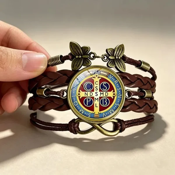 Wholesale St Benedict Medal Leather Wrap Bracelet Vintage Punk Multi Layer Braided Cord Jewelry Men Women