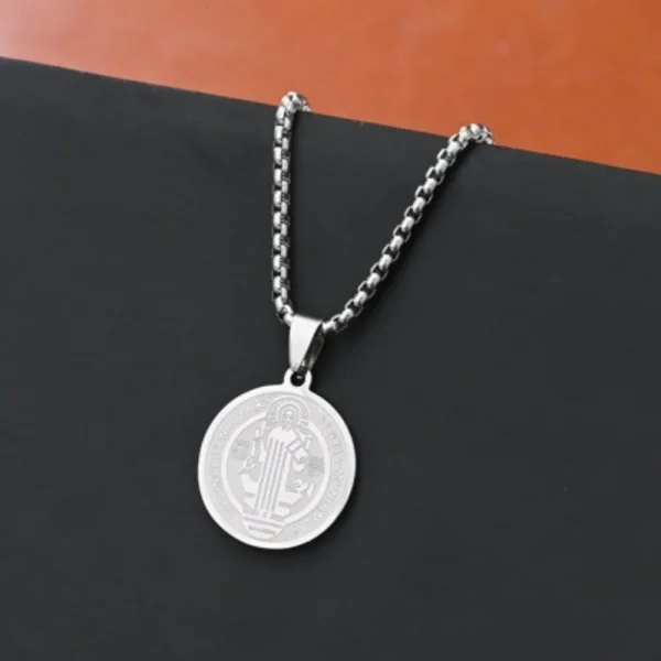 Wholesale Stainless Steel Cross Medal Pendant Necklace Vintage Religious Men Women Titanium Steel Jewelry Accessories